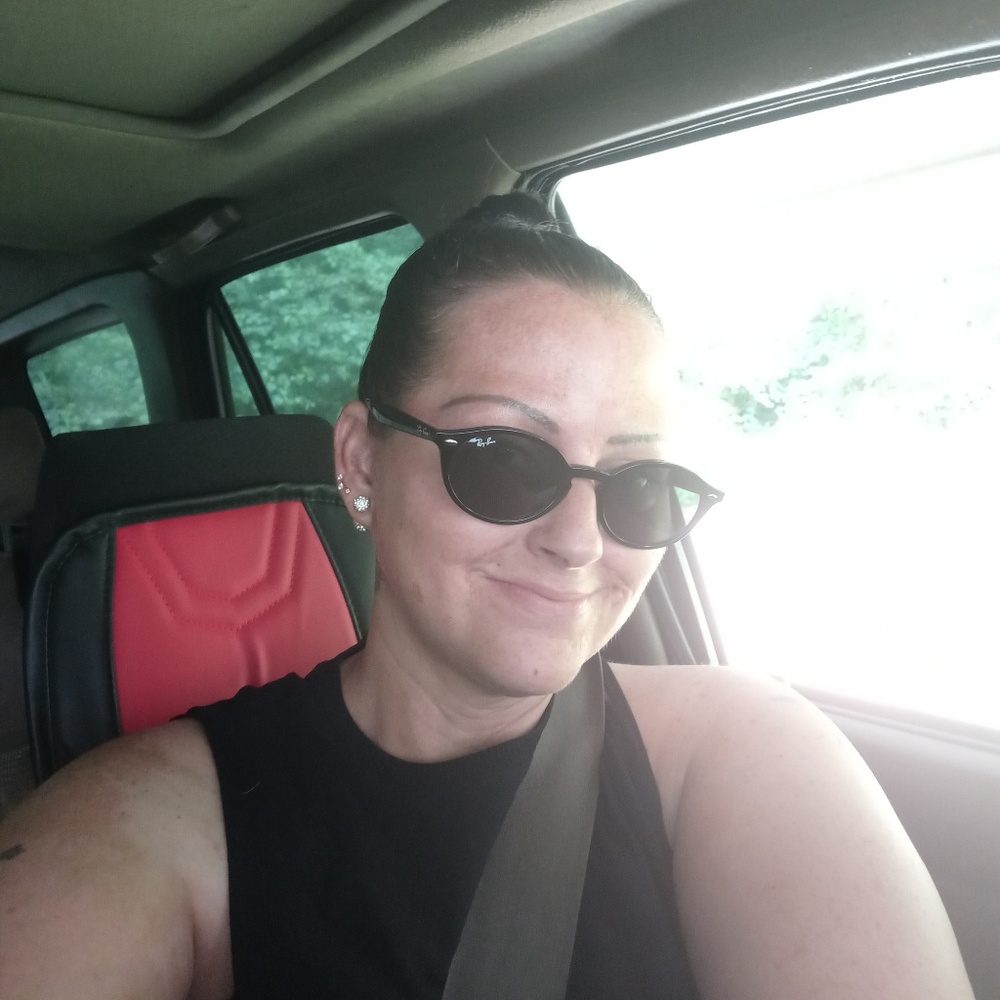 Meet your Posher, Raven